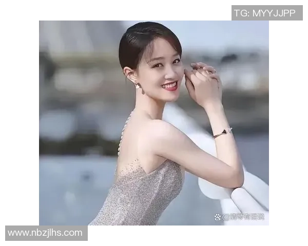 各大足球明星的女友们揭晓她们的爱情故事与生活点滴 各大足球明星的女友们揭晓她们的爱情故事与生活点滴