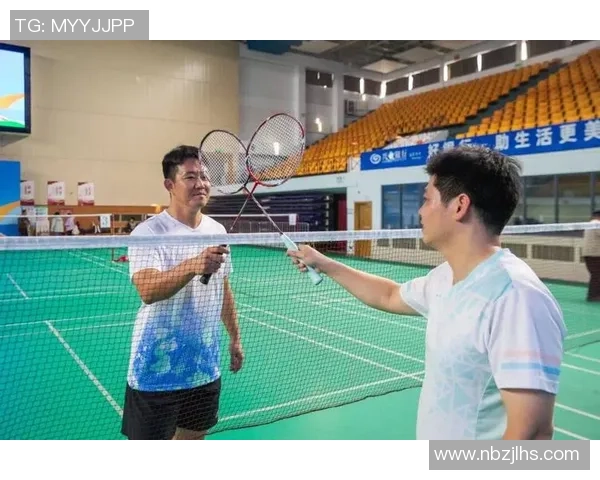 成都羽毛球队灵活性变革引发热议推动羽毛球运动新发展 成都羽毛球队灵活性变革引发热议推动羽毛球运动新发展